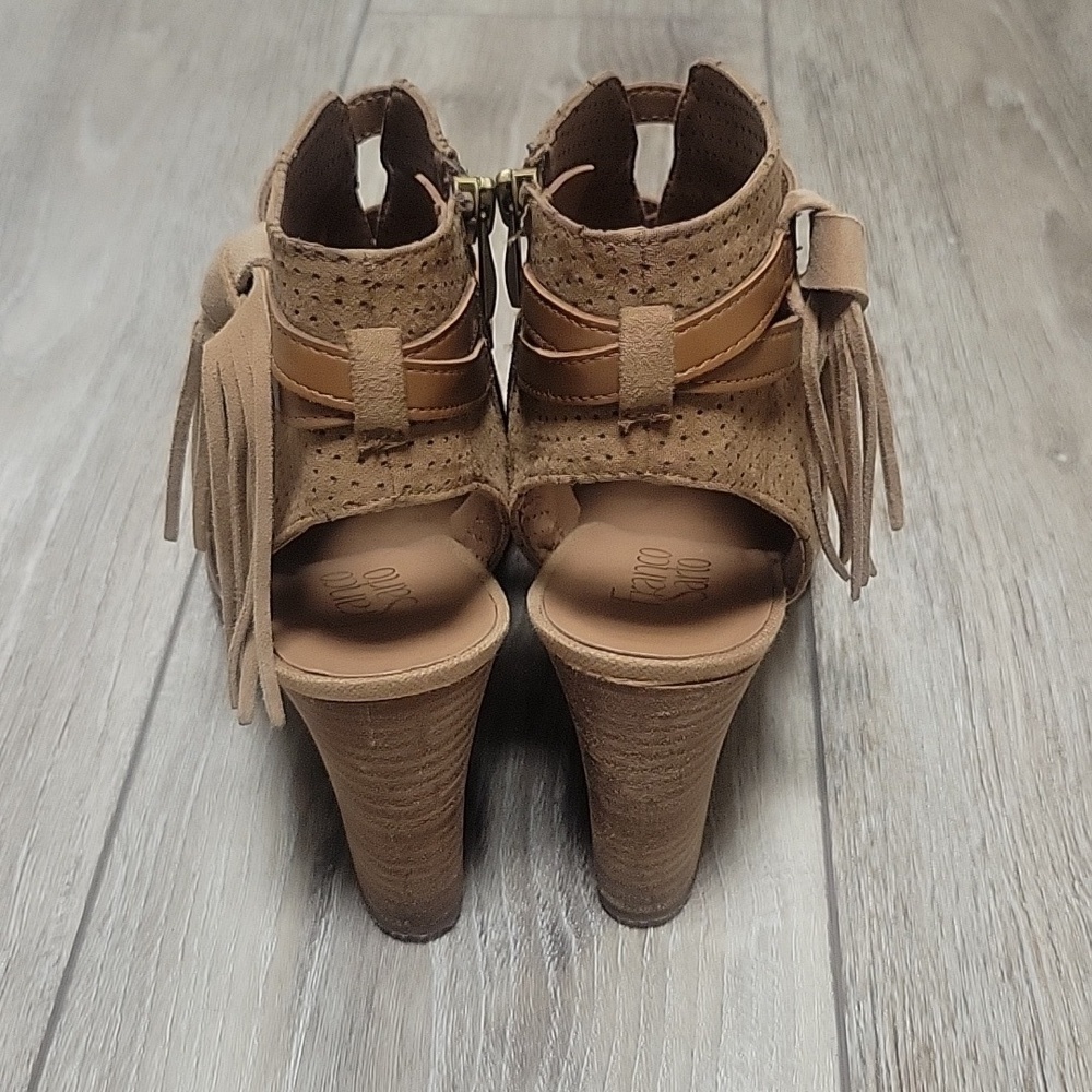 Franco Sarto Fina Tan Suede Booties Size 6 1/2 - Picture 4 of 9